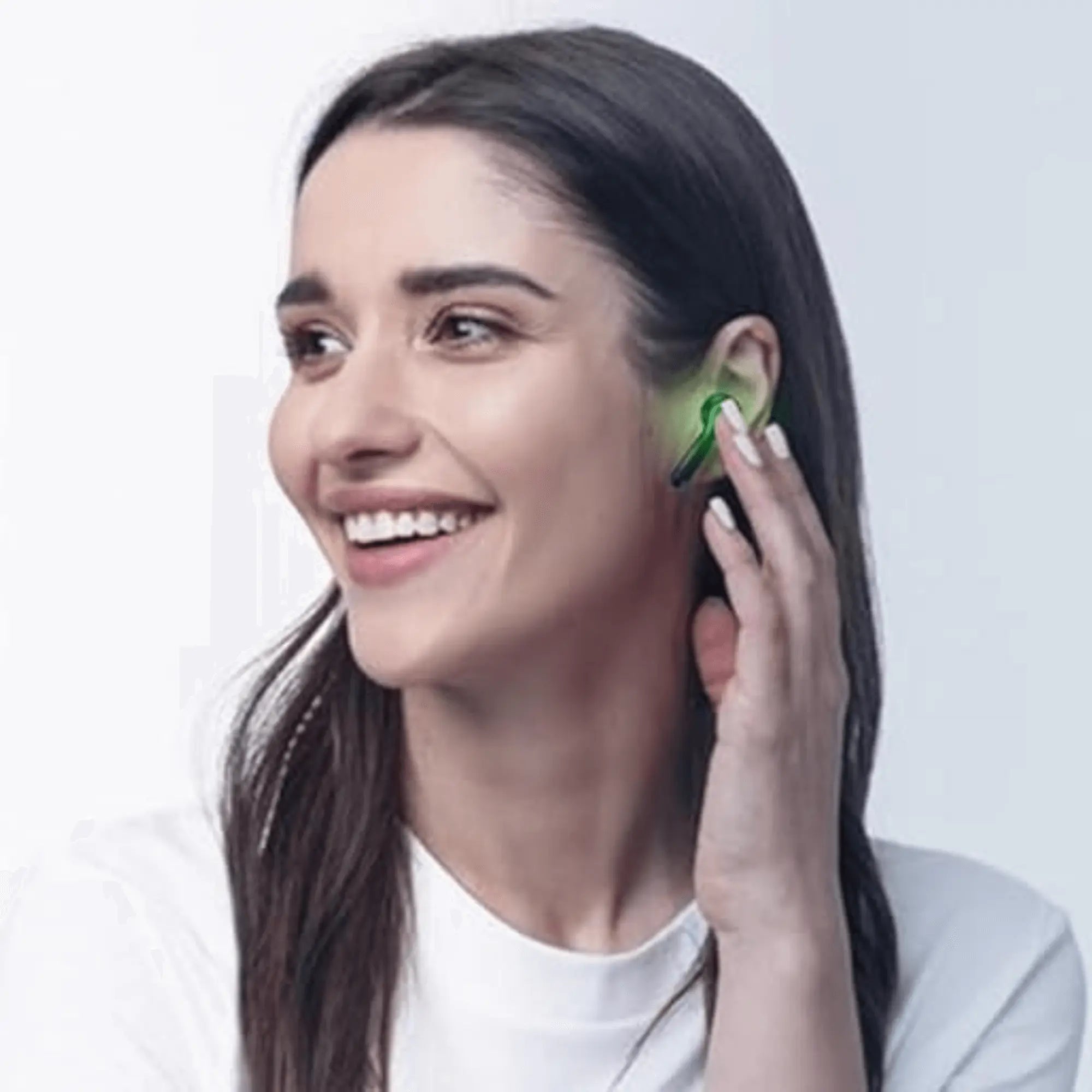 Emerson True Wireless Gaming Earbuds with Charging Case and Taking Product vendor