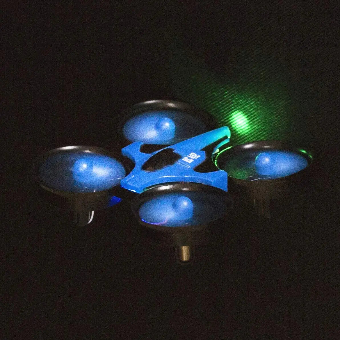 Remote Control Mini Quadcopter, Easy to Fly; LED; Novice or Advanced - Sacodise shop